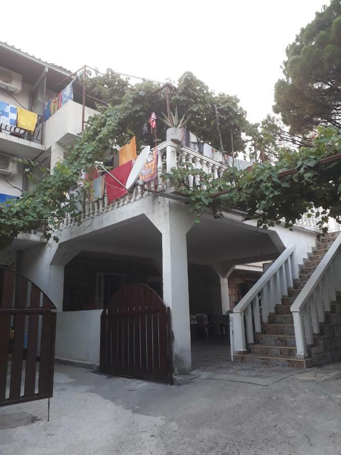 Vila Ruska Prčanj Exteriör bild