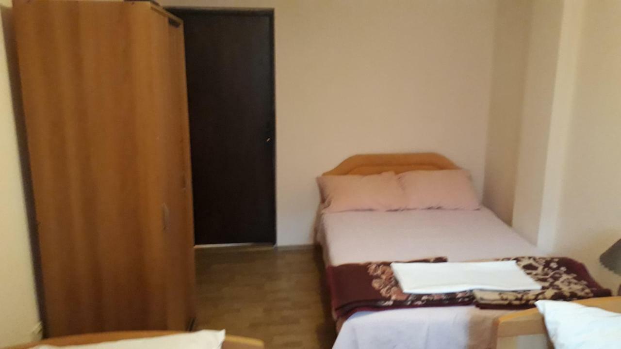 Vila Ruska Prčanj Exteriör bild
